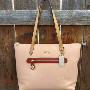 Coach Shoulder Bag
